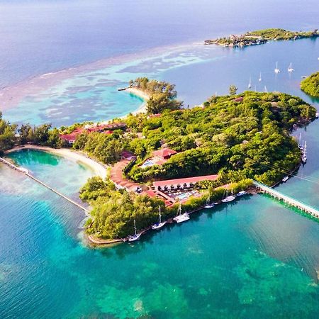 Fantasy Island Beach Resort And Marina First Bight Eksteriør bilde
