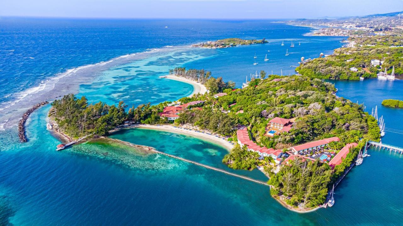 Fantasy Island Beach Resort And Marina First Bight Eksteriør bilde