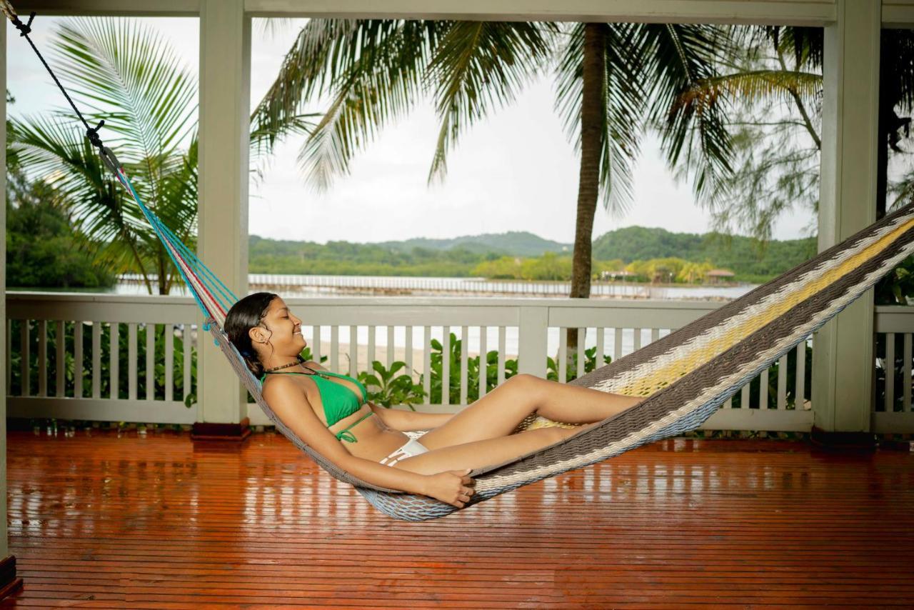 Fantasy Island Beach Resort And Marina First Bight Eksteriør bilde