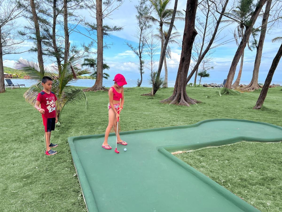Fantasy Island Beach Resort And Marina First Bight Eksteriør bilde