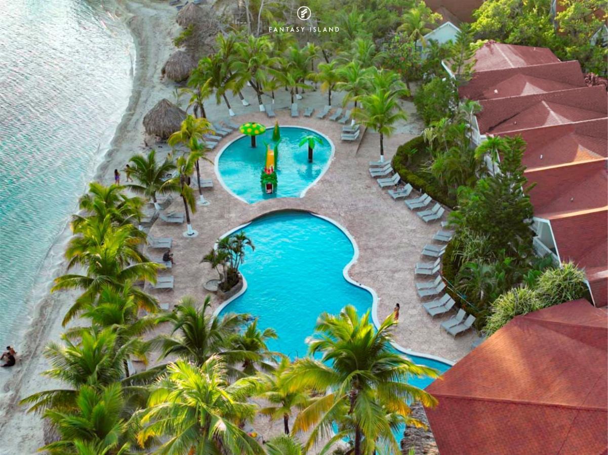 Fantasy Island Beach Resort And Marina First Bight Eksteriør bilde