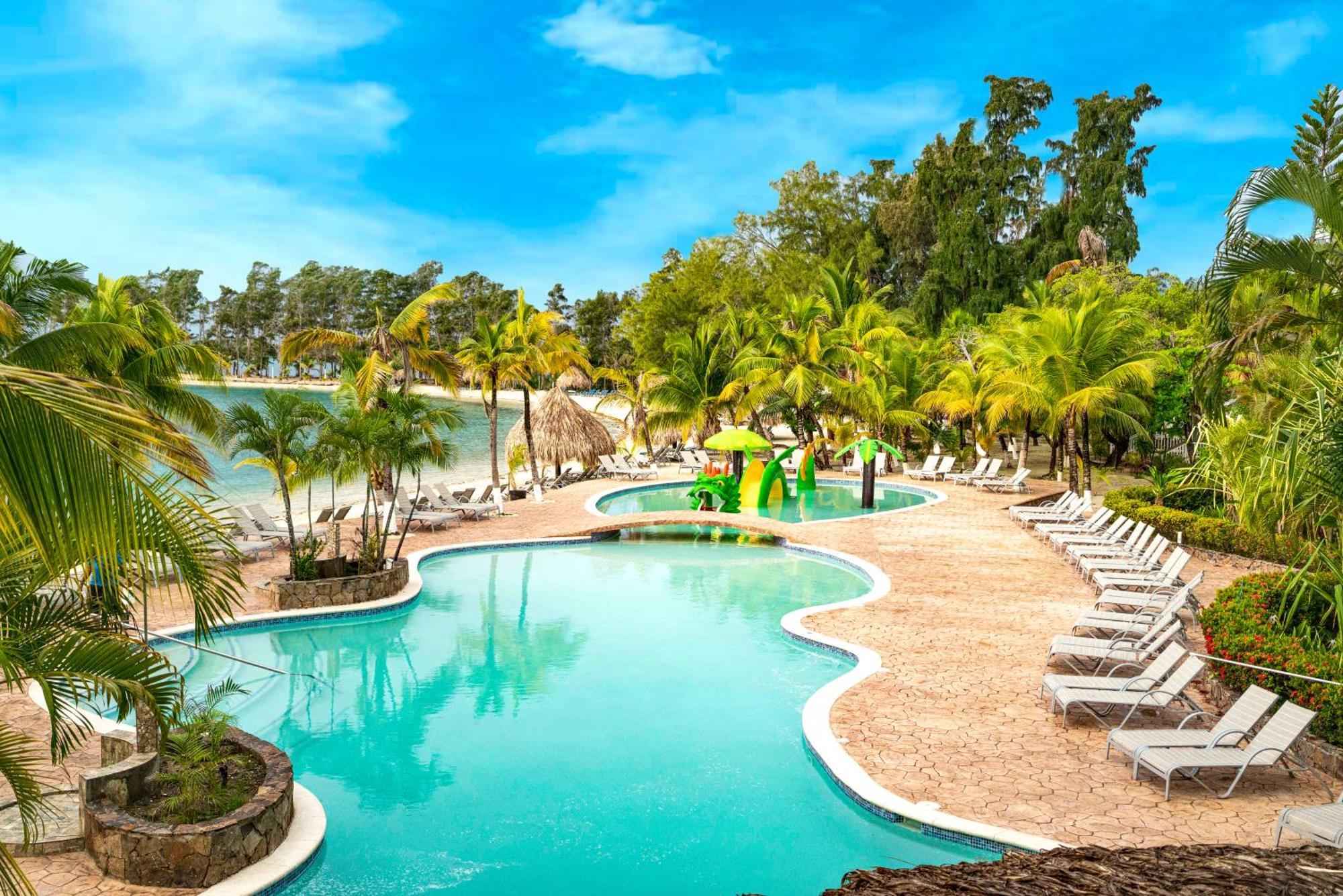 Fantasy Island Beach Resort And Marina First Bight Eksteriør bilde